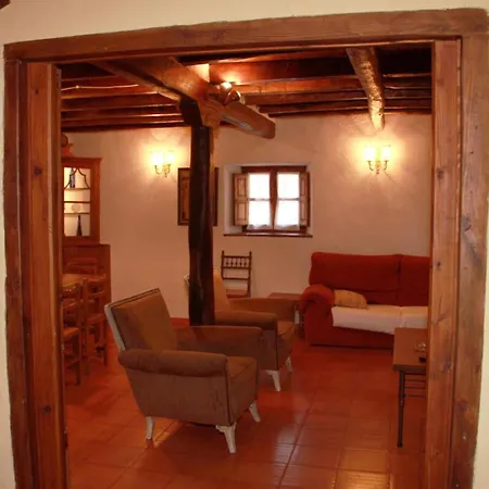 Casa Del Recaudador Holiday home Quintanilla de Onsona